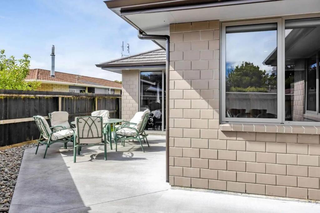 Fairbank Avenue Villa Stratford Luaran gambar